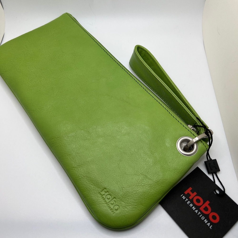 Authentic HOBO NWT Lime Green Leather Wristlet/Wallet Silver Zipper Hardware